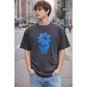 Market T-Shirt Mens Large Black Blue Flower Yin Yang Graphic Streetwear Tee
